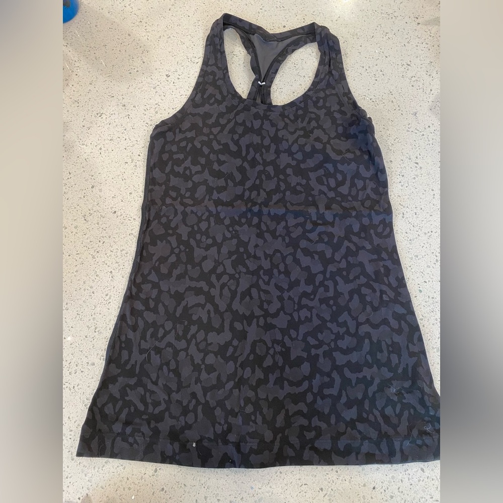Lululemon align tank, size 6